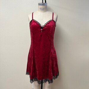 EUC Social Collision Hot Topic Lace Trimmed Red Crushed Velvet Slip Dress XL